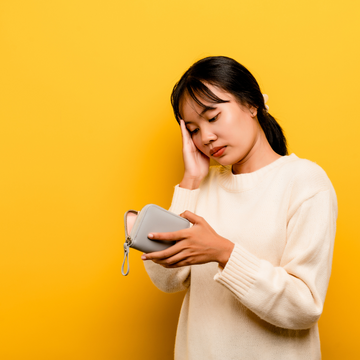 Are Your Bedsheets Making You Poor? The Psychology of Sleep & Success 🧠💸